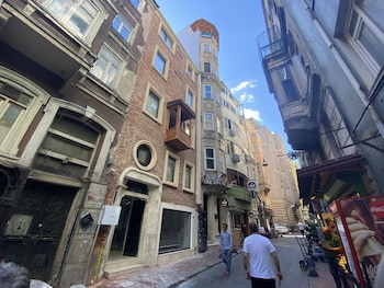 shiva pera hotel spa