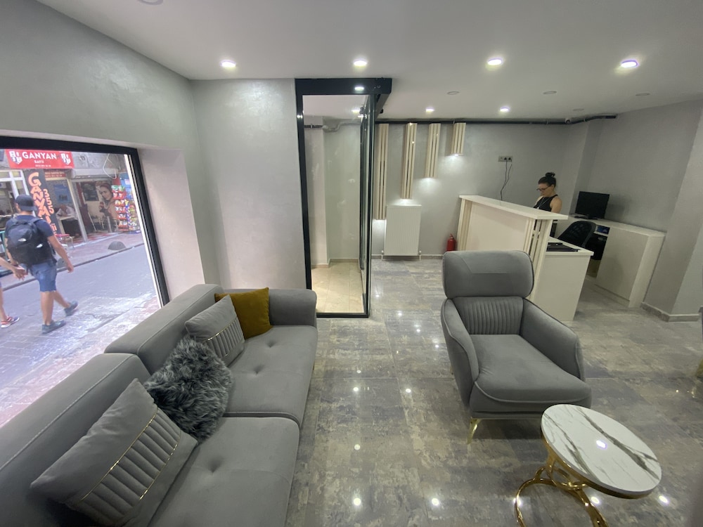 shiva pera hotel spa