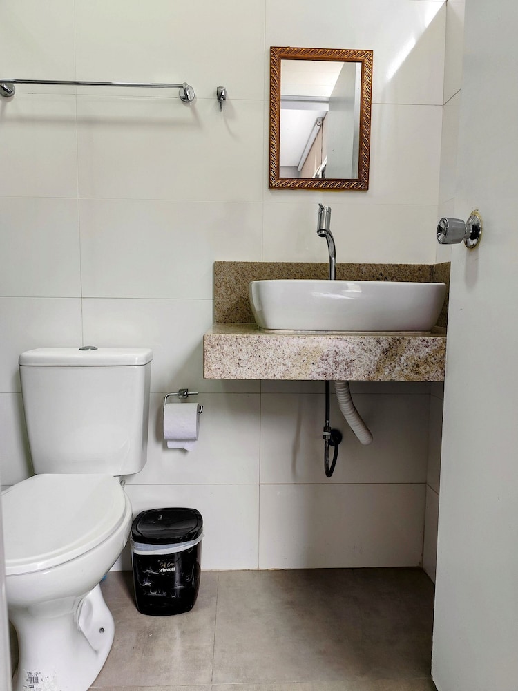 pe na areia do guaruja praia do tombo f