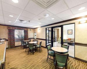 Quality Inn Ingleside - Corpus Christi,Ingleside>>Corpus Christi,2.5 star