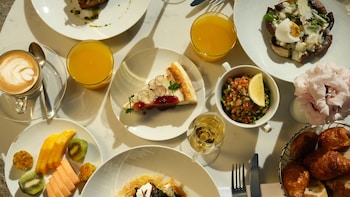 theatron jerusalem hotel and spa mgallery collection