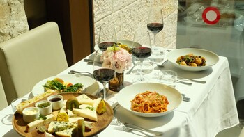 theatron jerusalem hotel and spa mgallery collection