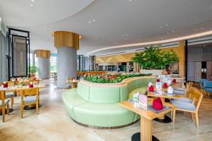 a la carte ha long bay residence