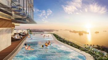 ha long