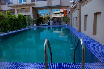 stay inn hotel and apartment pokhara