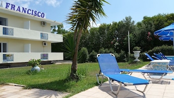 Francisco Hotel,Kalamata>>Agios Andreas,2 star