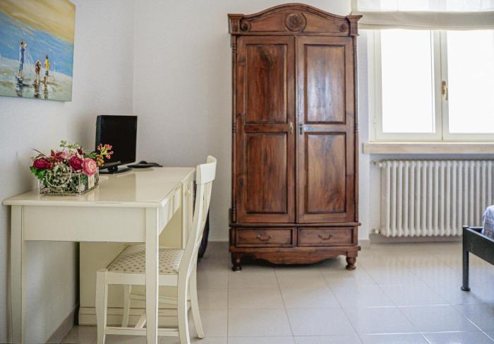 sard guest house sassari