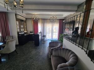 opus view