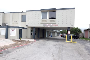 americas best value inn san antonio airport south