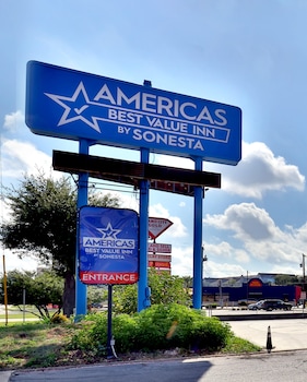 americas best value inn san antonio airport south
