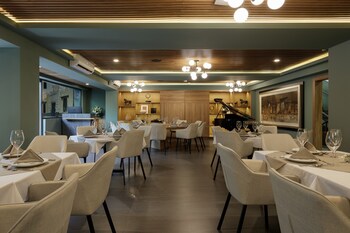 origen 438 luxury boutique hotel