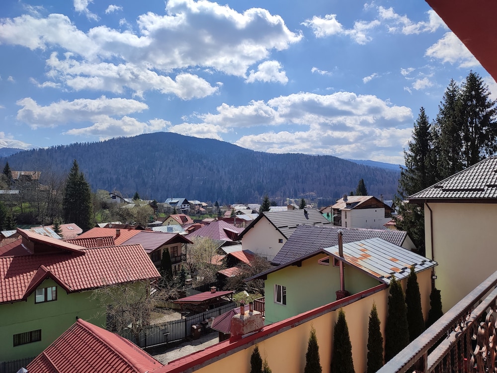 iri busteni hotel