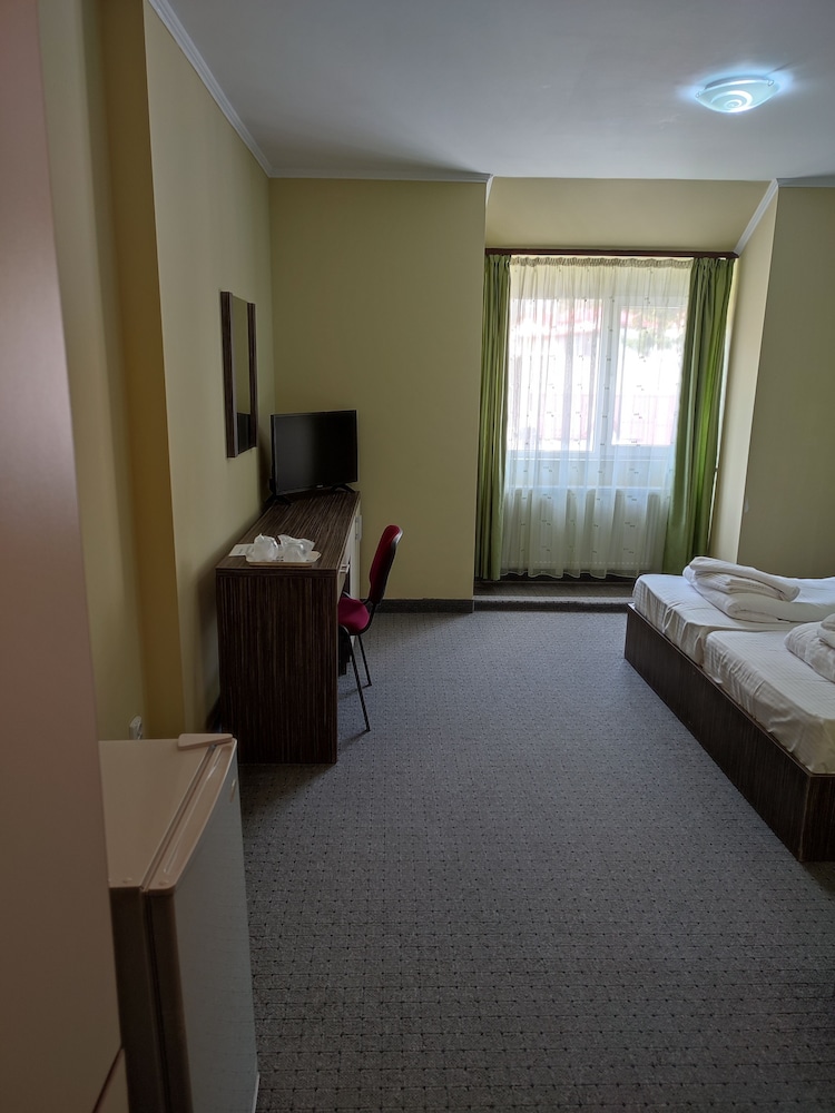 iri busteni hotel