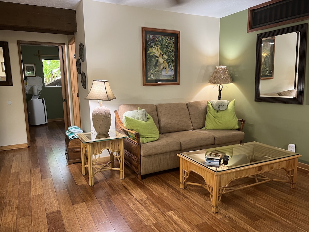 mango suite