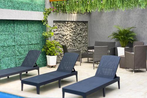 hotel el marques de manga