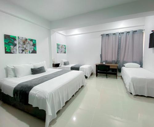 hotel el marques de manga