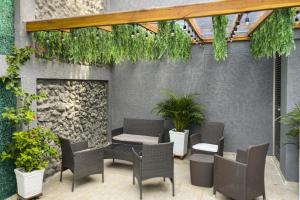 hotel el marques de manga