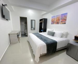 hotel el marques de manga