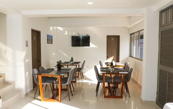 hotel el marques de manga