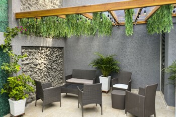 hotel el marques de manga