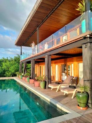 paradise garage komodo villa