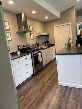 alaska lake and lodge at longmere