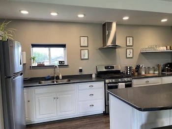 alaska lake and lodge at longmere