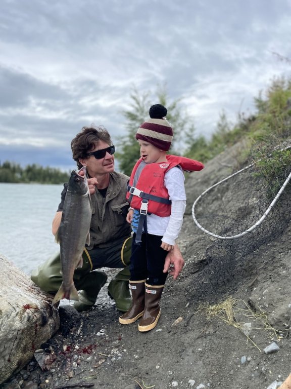 alaska lake and lodge at longmere