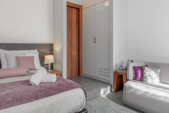 starlight luxury suites