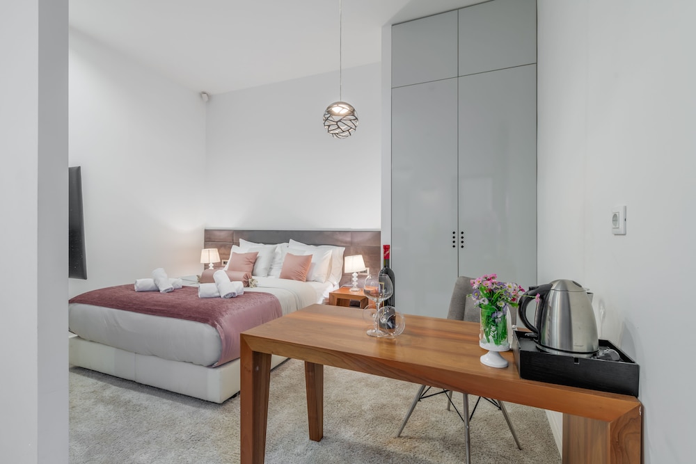 starlight luxury suites