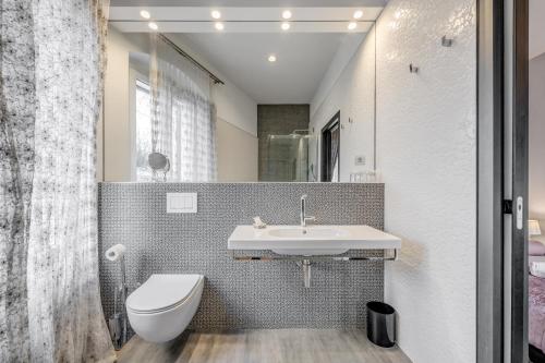 starlight luxury suites