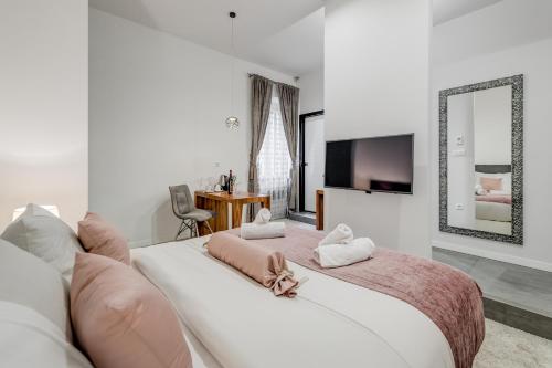 starlight luxury suites