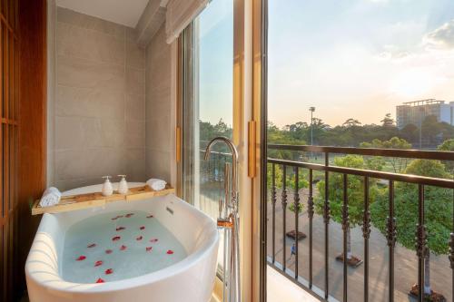 ngon avatar boutique hotel