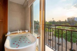 ngon avatar boutique hotel