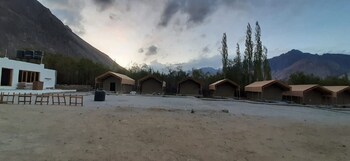 rebo camp hunder