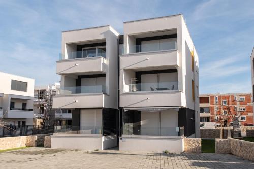 apartments olive garden 2