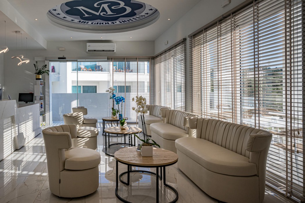 mirage bleu hotel
