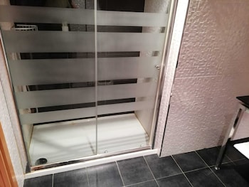 hello villarreal suites