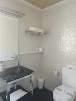 hello villarreal suites