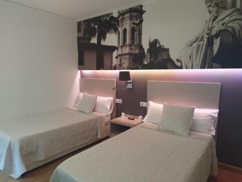 hello villarreal suites