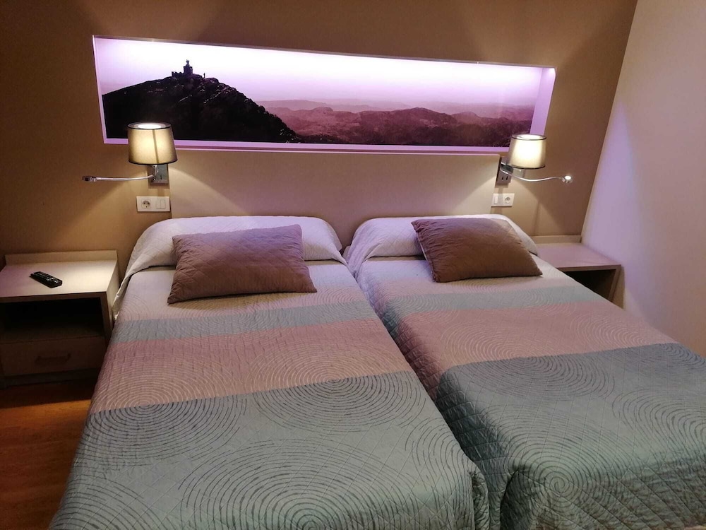 hello villarreal suites