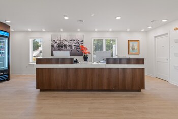 hotel manteo trademark collection by wyndham