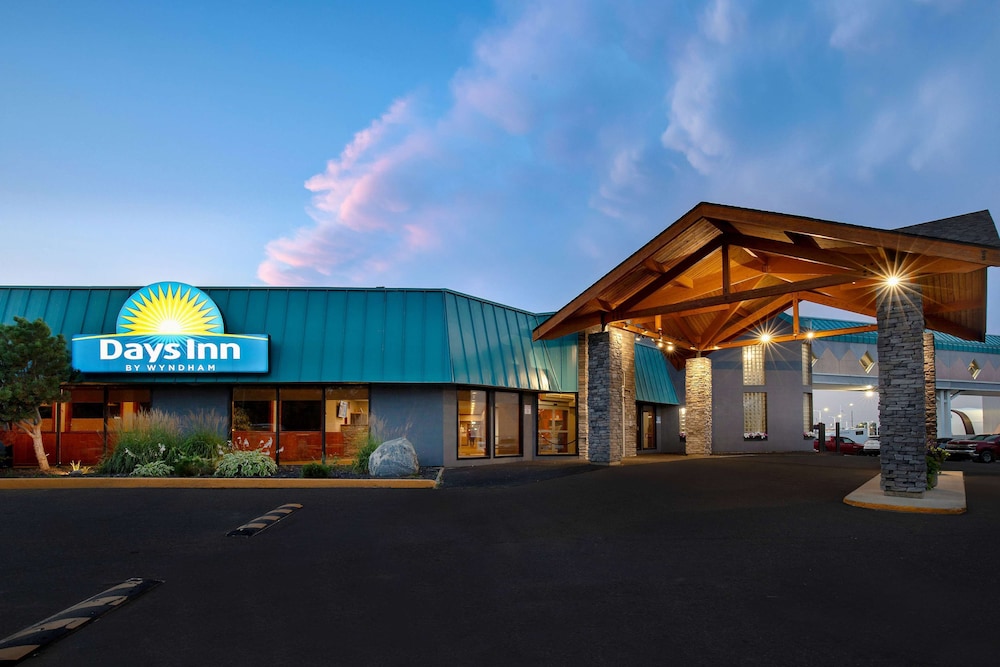 days inn and conference centre prince albert