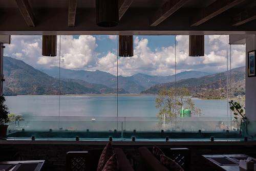 himalayan glory inn