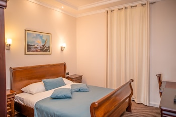 hotel astoria tivat