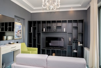 hotel astoria tivat