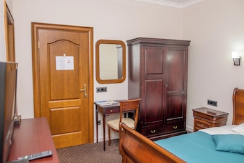 hotel astoria tivat