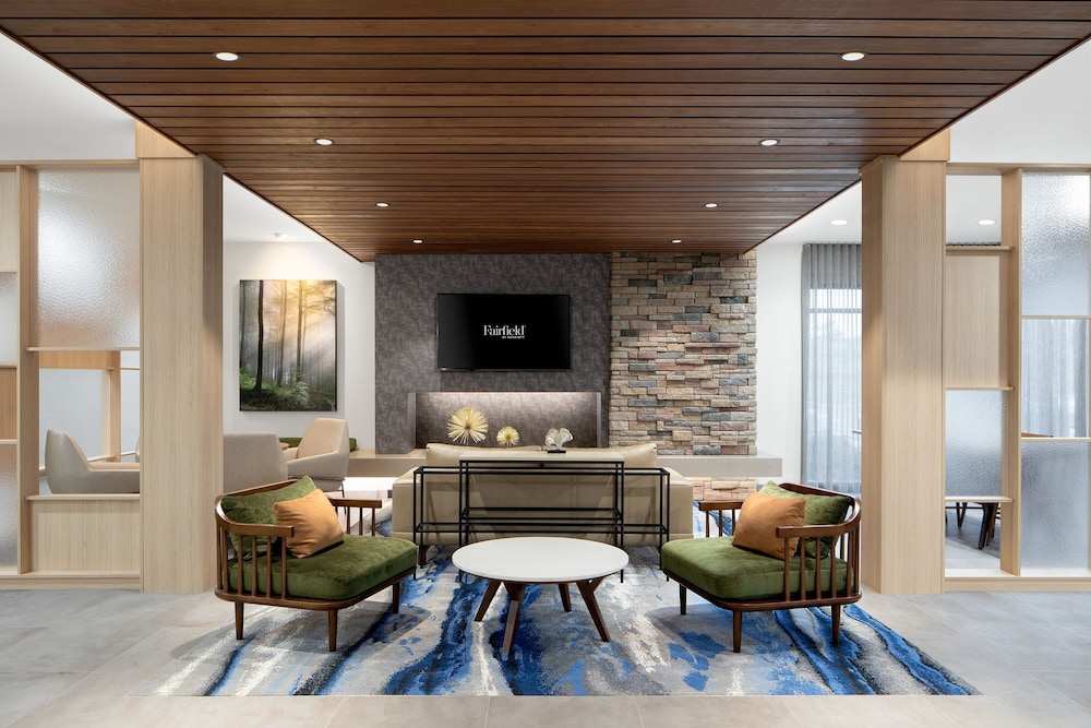 fairfield by marriott inn and suites whitsett greensboro east