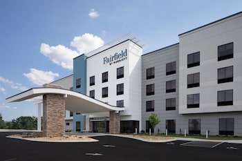 fairfield by marriott inn and suites whitsett greensboro east