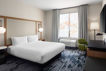 fairfield by marriott inn and suites whitsett greensboro east